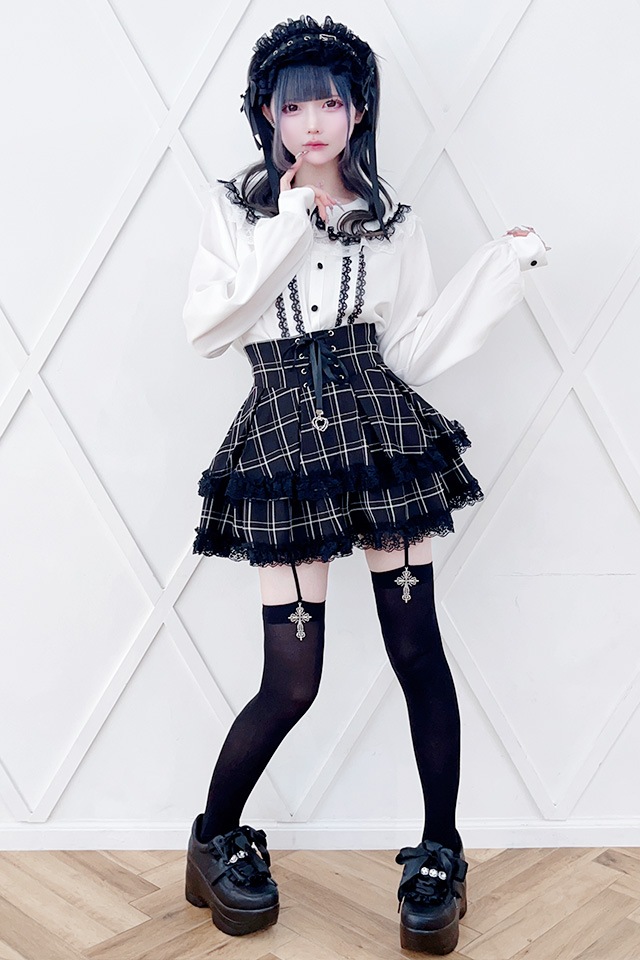 ��MA*RS�۶������ۿ����֥�졼���֥饦�� - �ۥ磻�� size-F