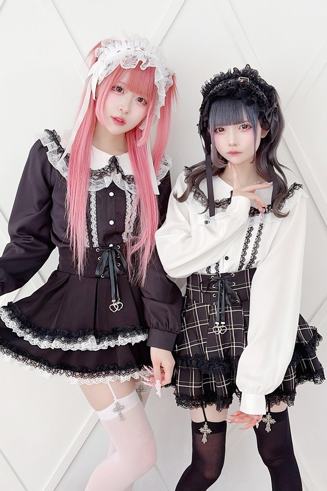 ��MA*RS�۶������ۿ����֥�졼���֥饦�� - �ۥ磻�� size-F