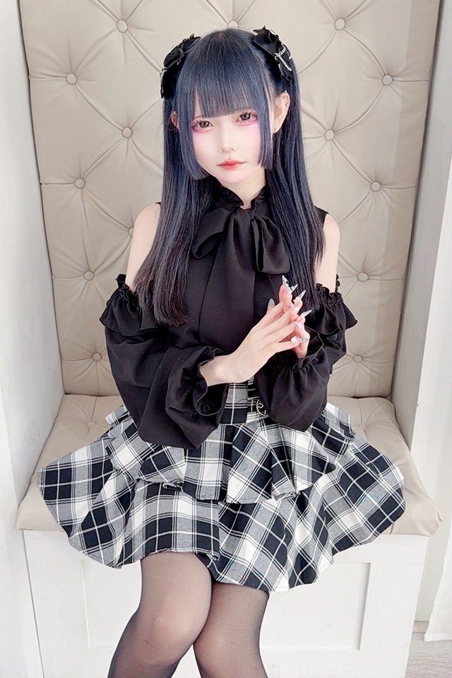 ��MA*RS�ۥ����ץ󥷥������ե��ܥ������֥饦�� - �֥�å� size-F