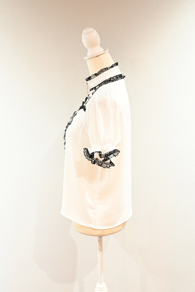 ��MA*RS�ۥ��������硼�����դ��֥饦�� - WHT/WHT size-F