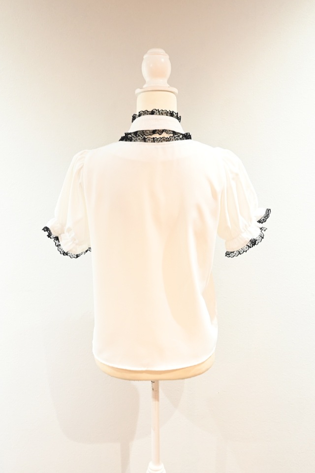 ��MA*RS�ۥ��������硼�����դ��֥饦�� - WHT/WHT size-F