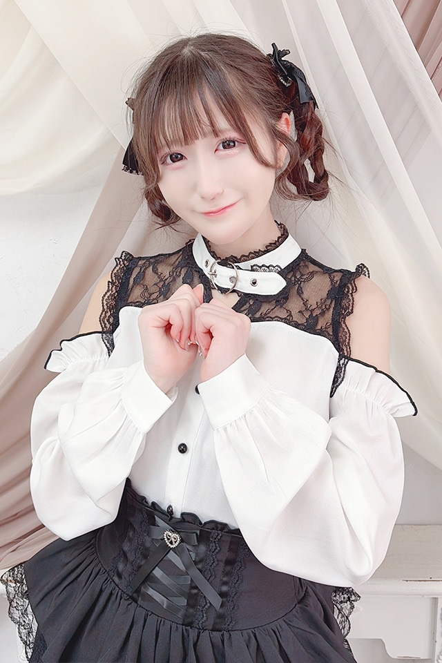 ��MA*RS�ۥϡ��ȥХå��븪�����֥饦�� - �ۥ磻�� size-F