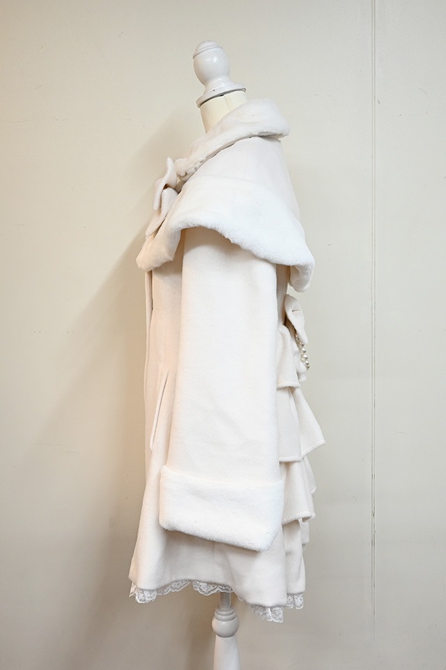 MA*RS】【TETOYちゃんコラボ】クロスリボンケープ付きコート