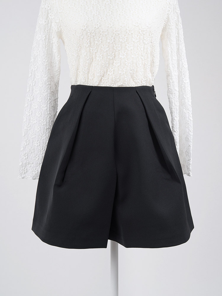 Lily by Risa タックショートパンツ　chesty 完売 Lily by Risa タックショートパンツ chesty 完売 【公式通販】