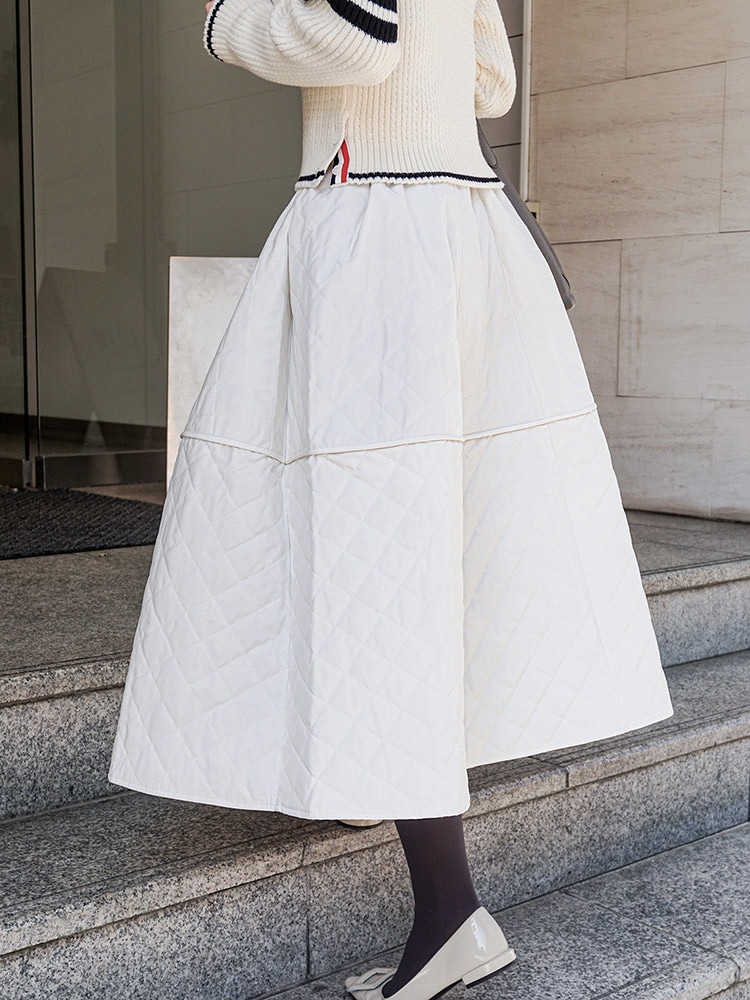 ボリュームキルティングスカート/white | SKIRT | Lily by Risa