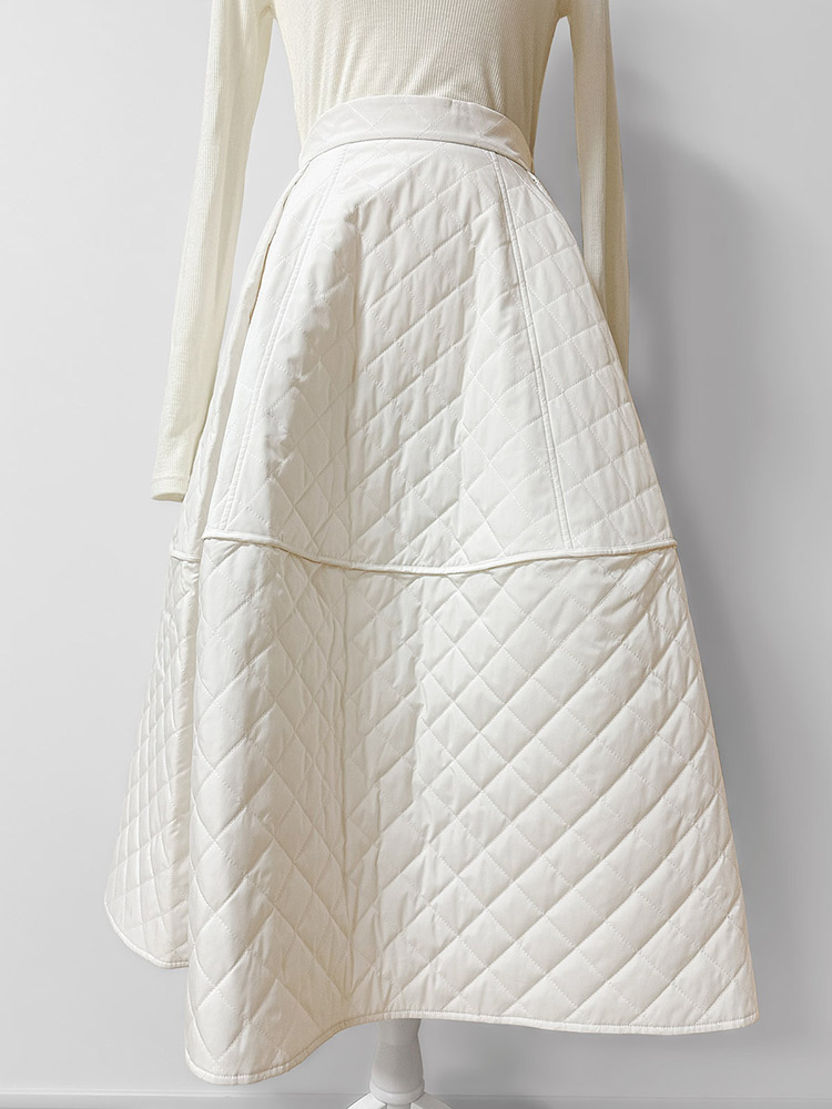 ボリュームキルティングスカート/white | SKIRT | Lily by Risa