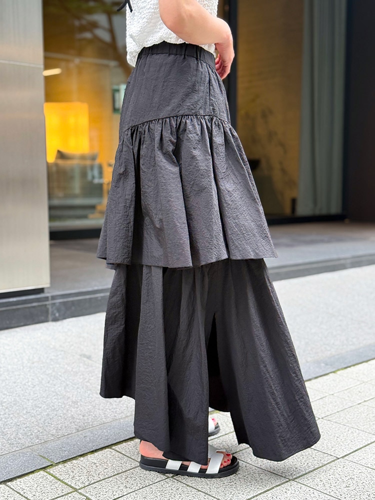 ティアードボリュームスカート/black | SKIRT | Lily by Risa