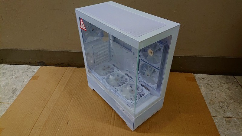 K0212-1 Antec CX700 RGB ELITE WHITE (ジャンク品)