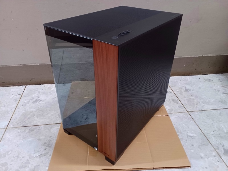 Z0127-4 Antec C8 Curve Wood (ジャンク品)