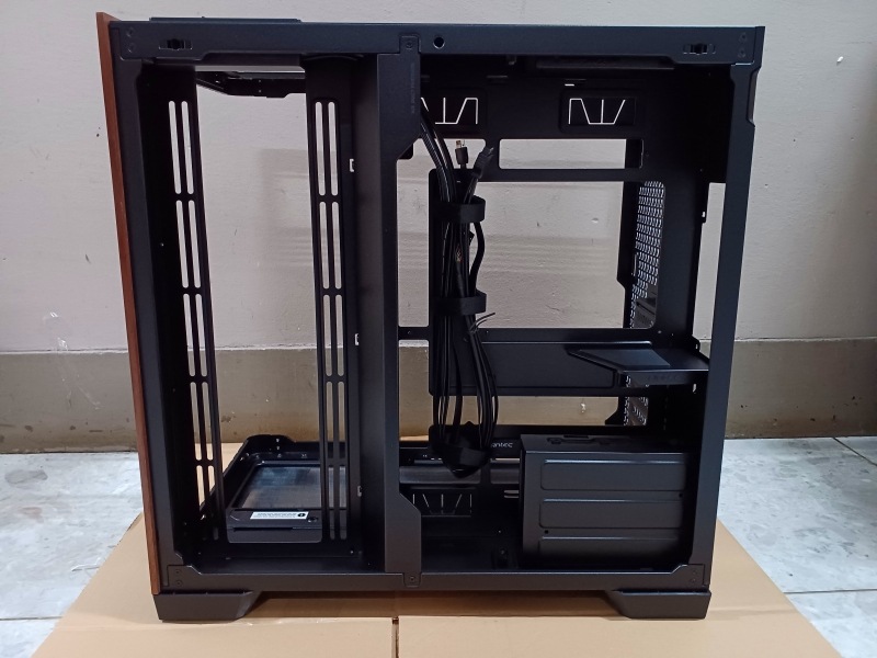 Z0127-4 Antec C8 Curve Wood (ジャンク品)