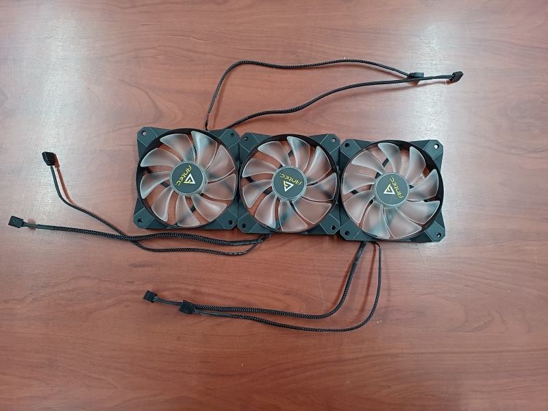 KZ0626-3 Antec 120mmファン 3個セット (ジャンク品) | ジャンク品