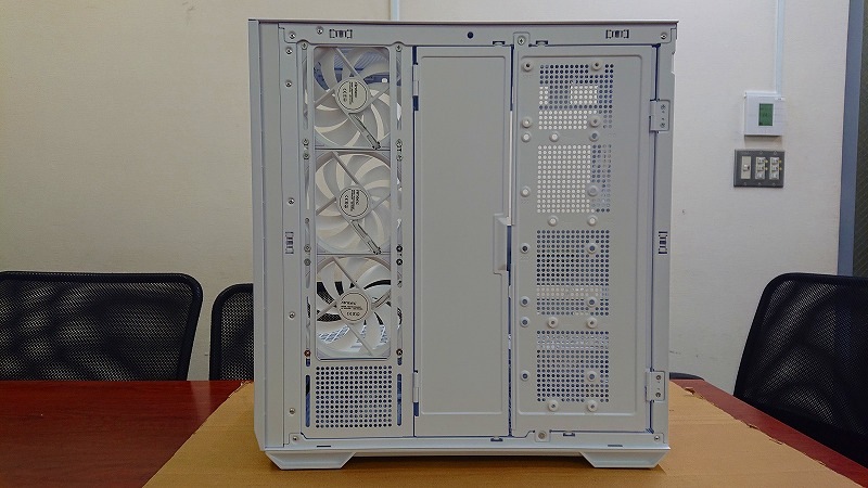 K0218-3 ANTEC Constellation C7 ARGB WHITE (ジャンク品)