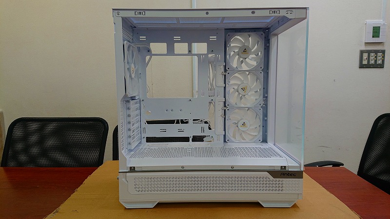 K0218-3 ANTEC Constellation C7 ARGB WHITE (ジャンク品)
