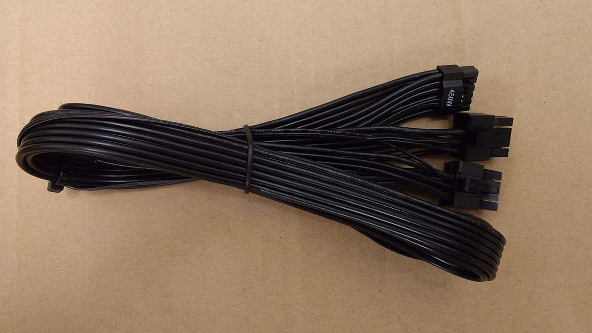 NE GOLD Mシリーズ用 12VHPWR ケーブル (保守部材)*