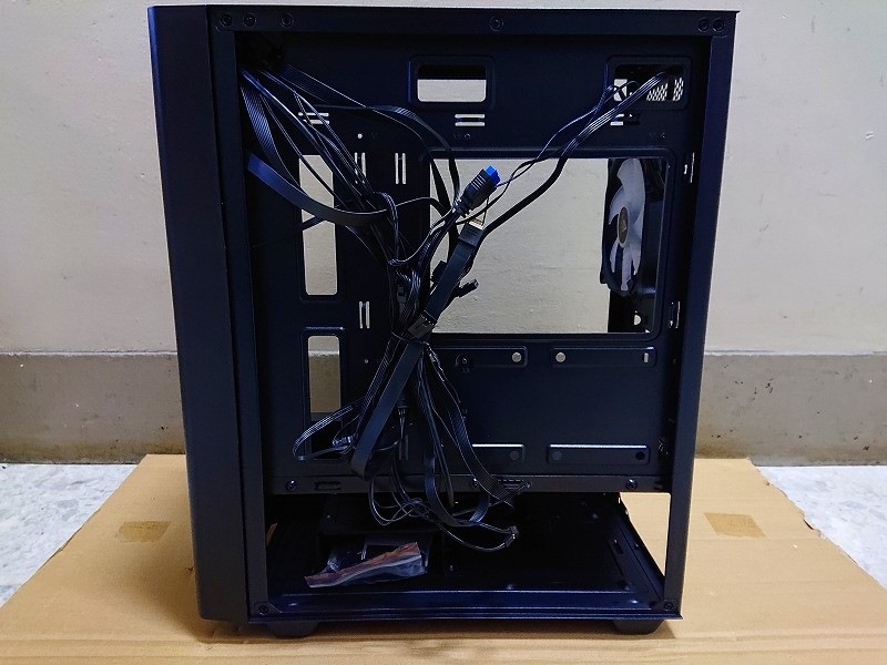 K0228-1 ANTEC　NX500M ARGB (ジャンク品)