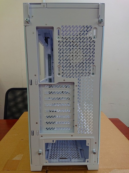 K0317-1 ANTEC Performance 1 FT White (ジャンク品)