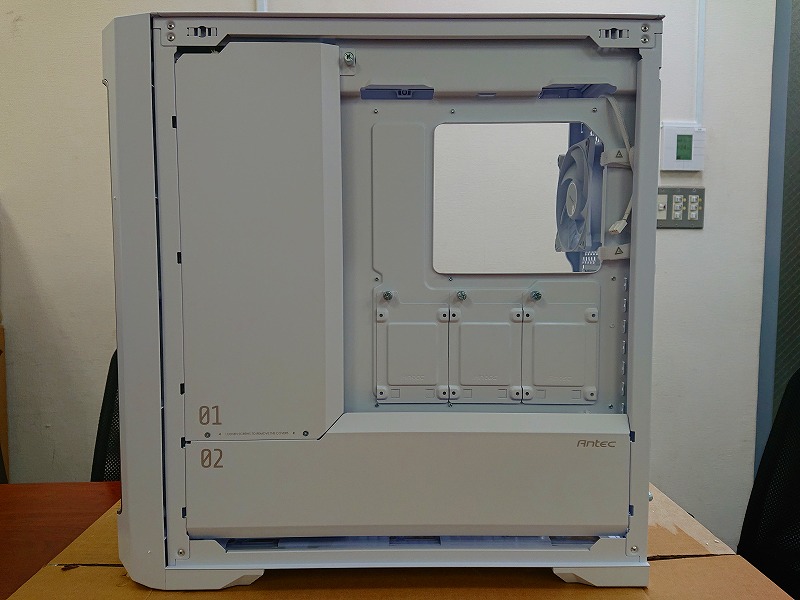 K0317-1 ANTEC Performance 1 FT White (ジャンク品)