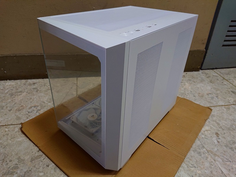 K0327-3 ANTEC C5 ARGB WHITE (ジャンク品)