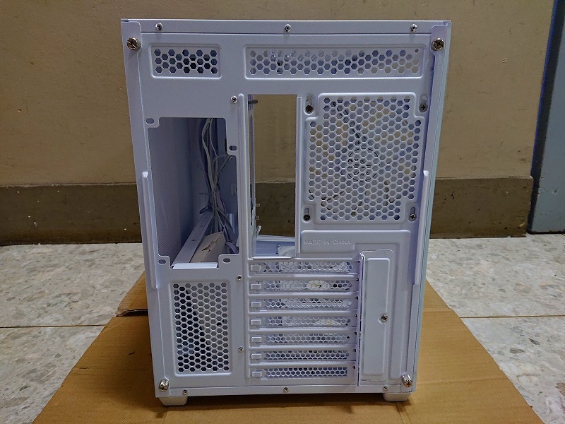 K0213-4 ANTEC C5 ARGB WHITE (ジャンク品)