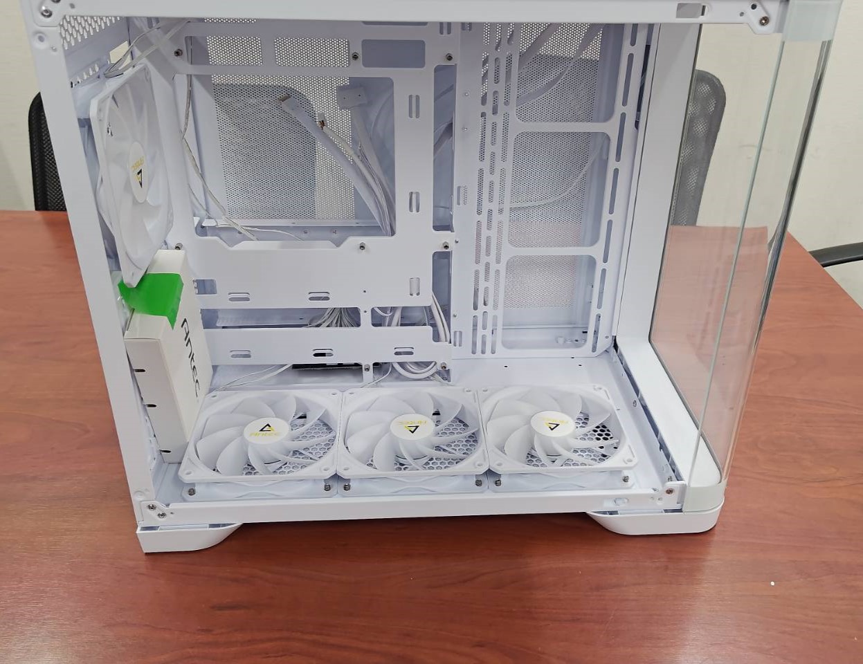 K1224-11 Antec C5 CURVE ARGB ジャンク