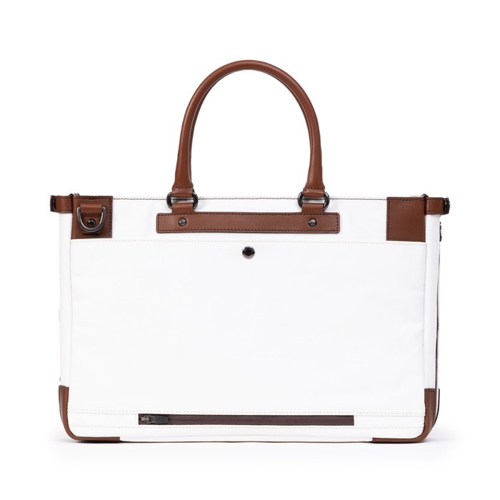 �� ARATA ��ĥ�ӥ��ͥ��Хå�M