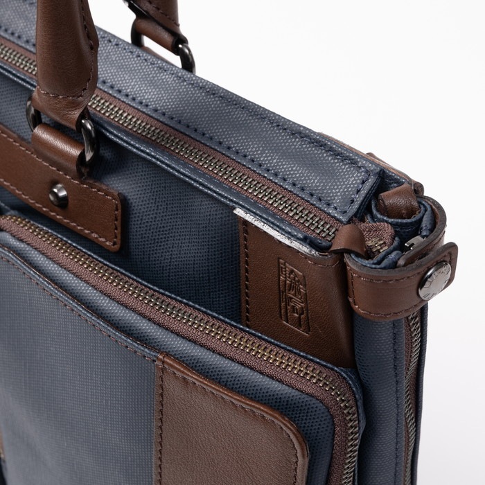 �� ARATA ��ĥ�ӥ��ͥ��Хå�L