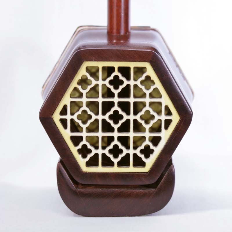 ������� XU-R002