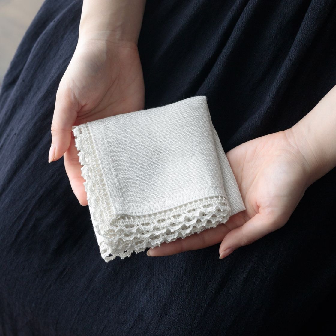ハンカチ・ナプキン ミーナ _ オフホワイト