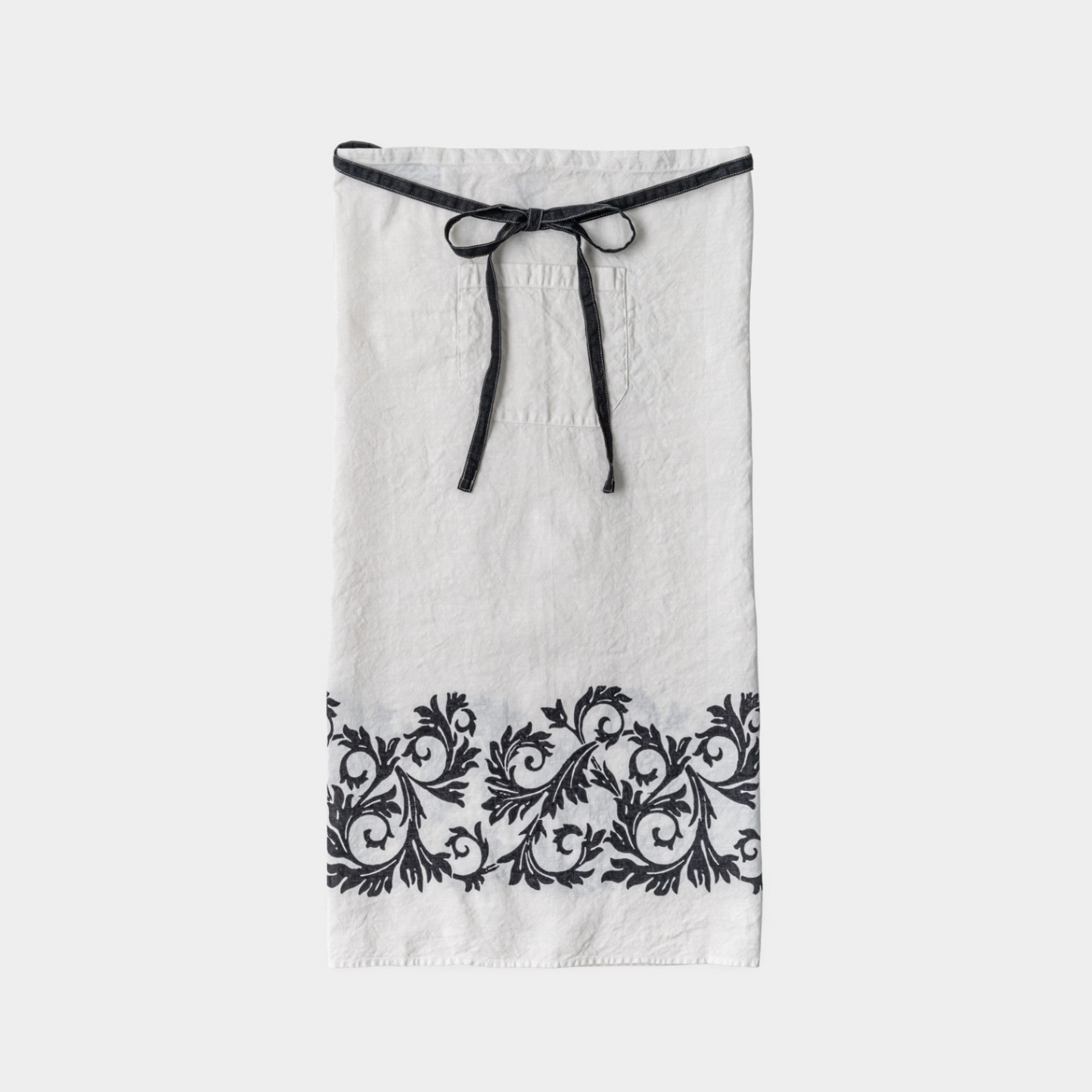 ベルトッツィ ソムリエエプロン _ アカント ネーロ