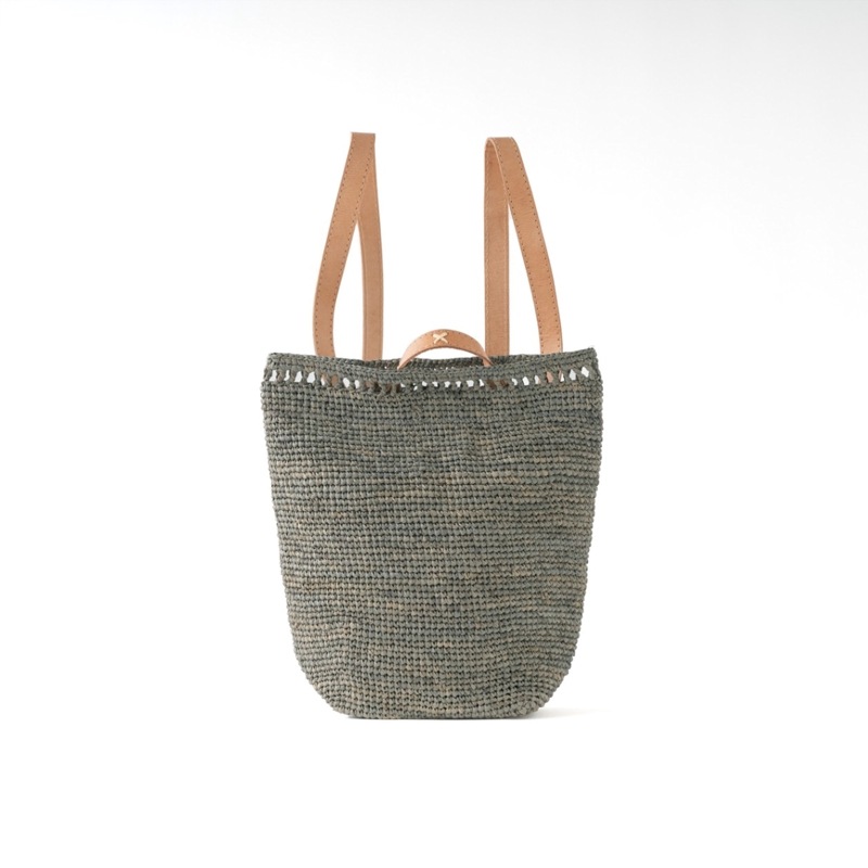 【新品未使用】MADE IN MADA ラフィアバッグ ナチュラル & グレー TAMBATRA ラフィアバッグ Gray