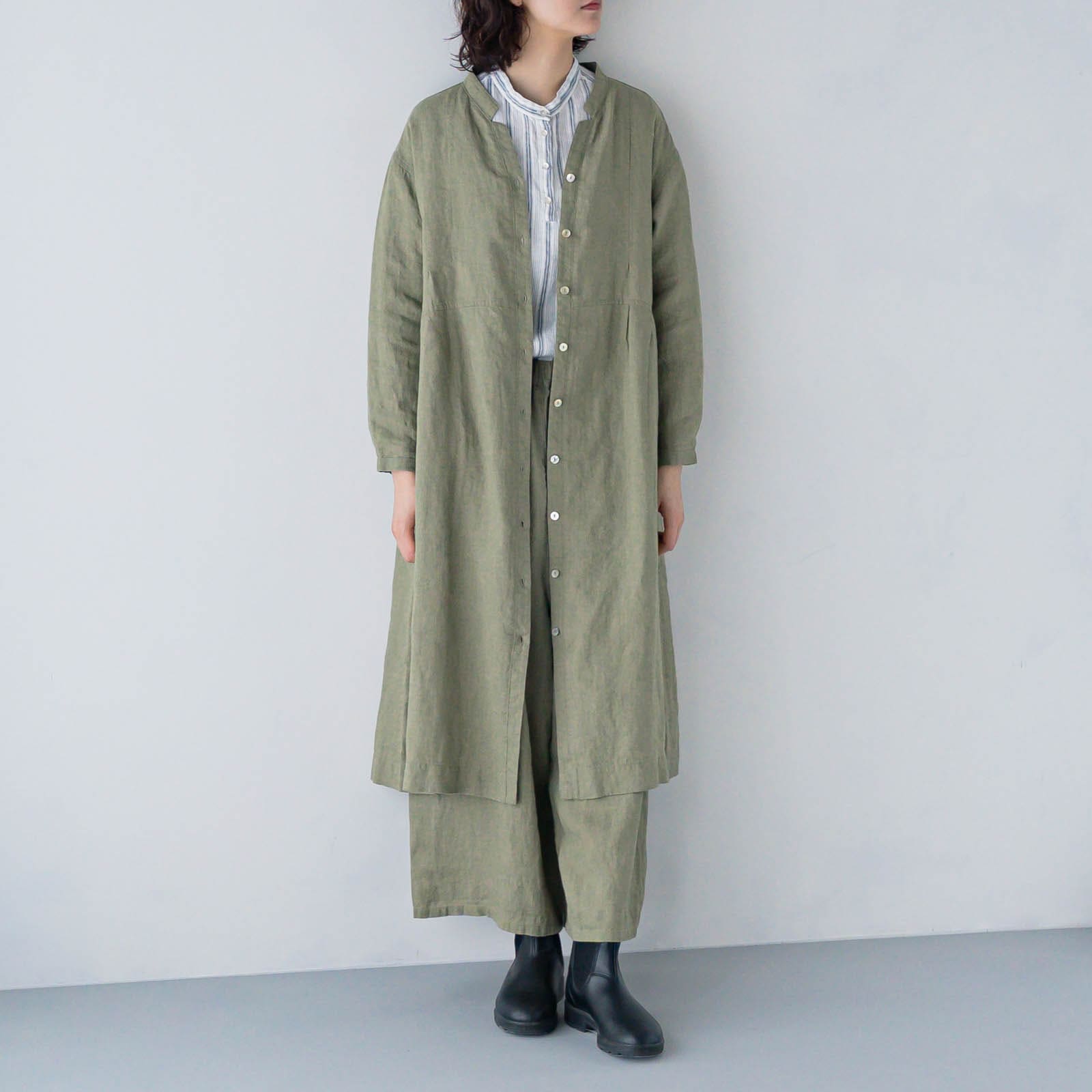 E43-6　総ボタンワンピース _ フォググリーン
