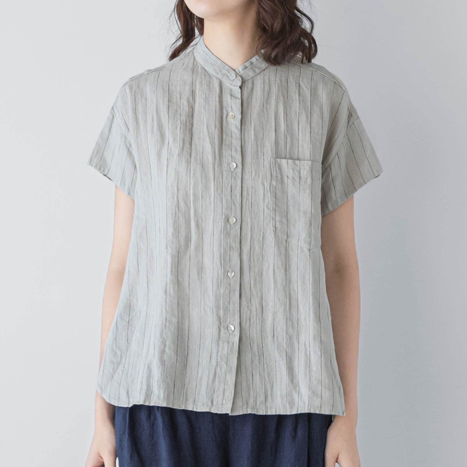 E74-2　スタンドカラーブラウス _ ヴィルガ・サンドル