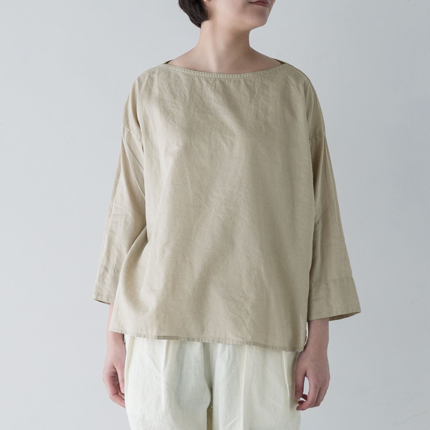 ARTE POVERA _ リネン&コットン ボートネックシャツ ライトベージュ