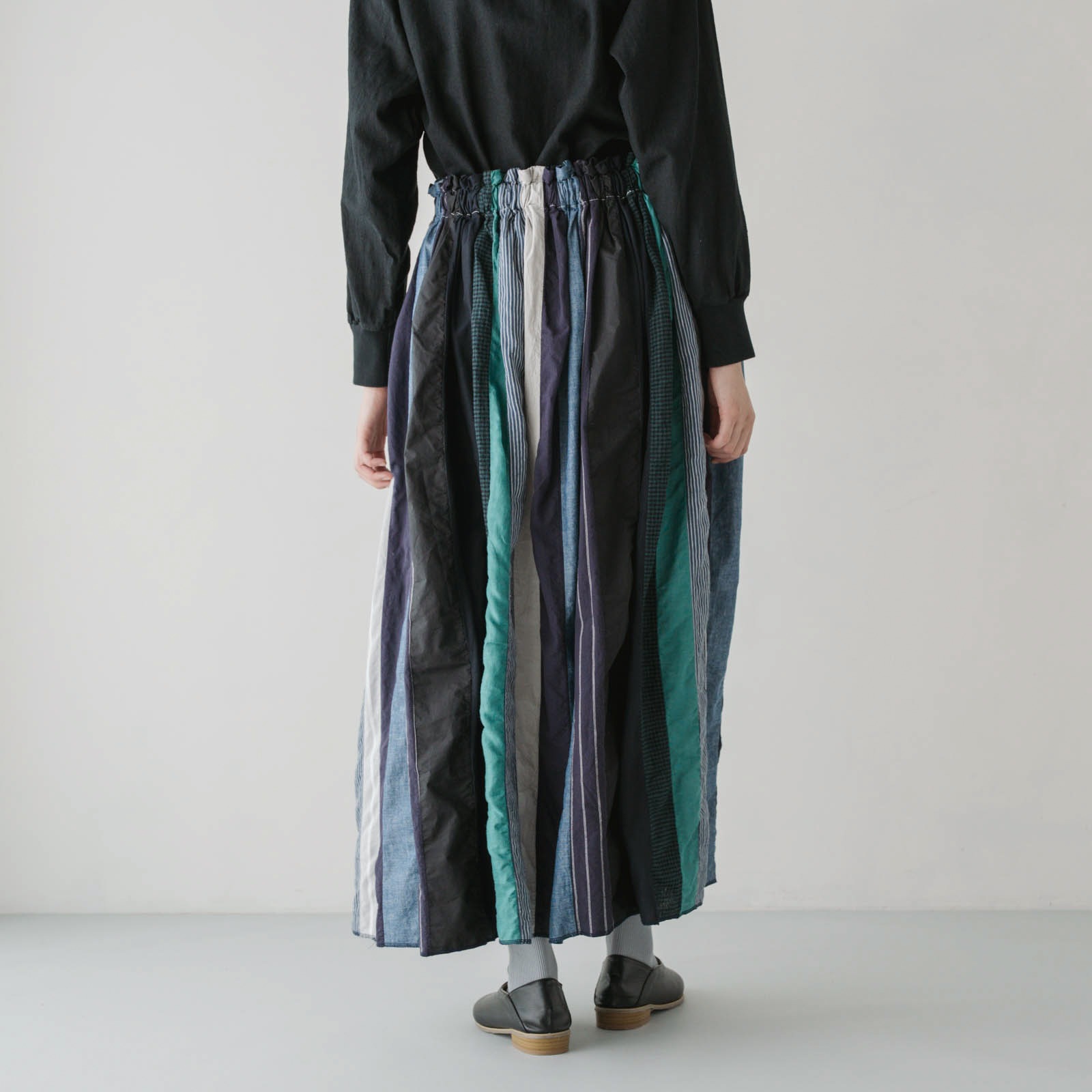 リネン＆コットン _ ミックスギャザースカート _ ブルーMIX染め