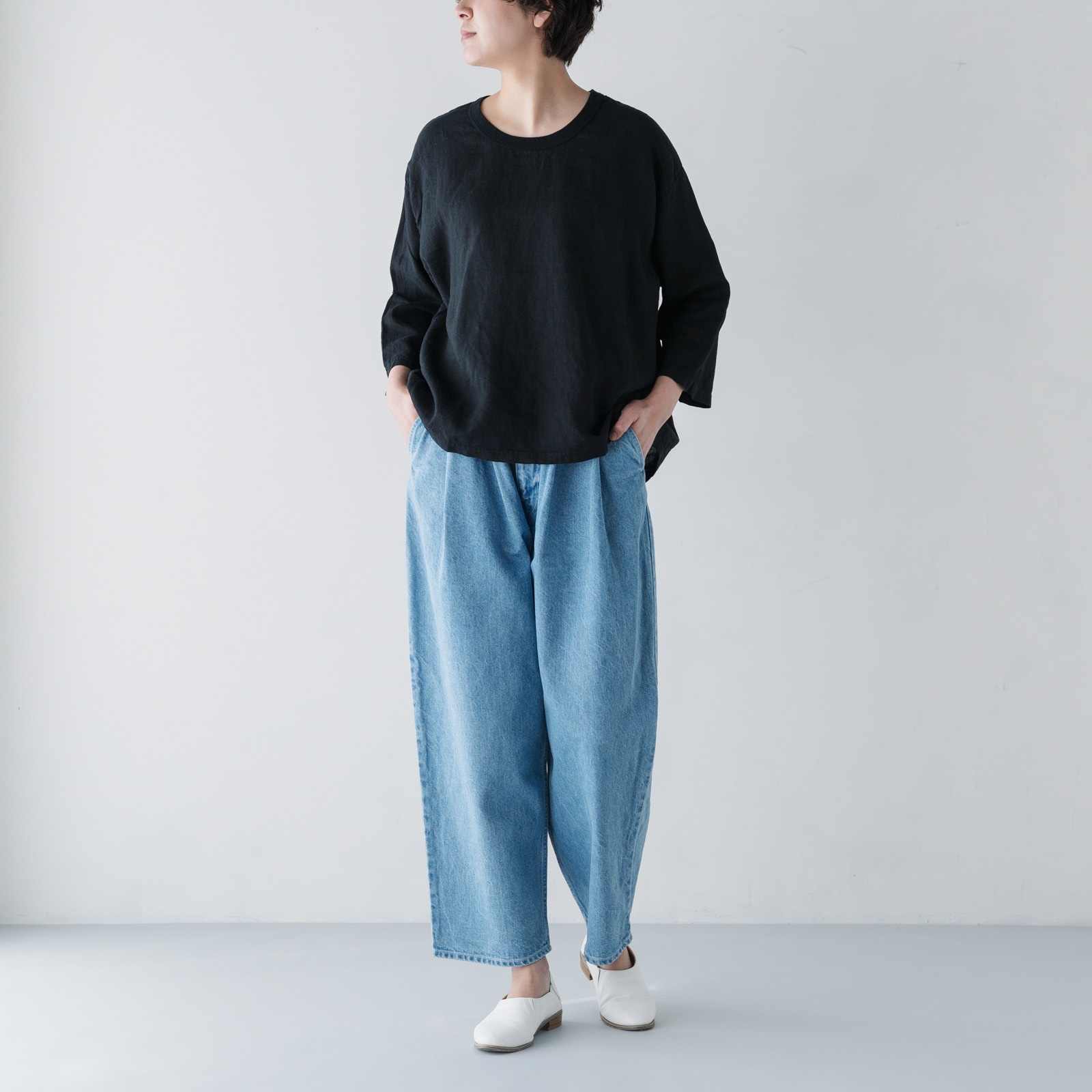 ARTE POVERA _ リネン染め8分袖クルーシャツ ホワイト