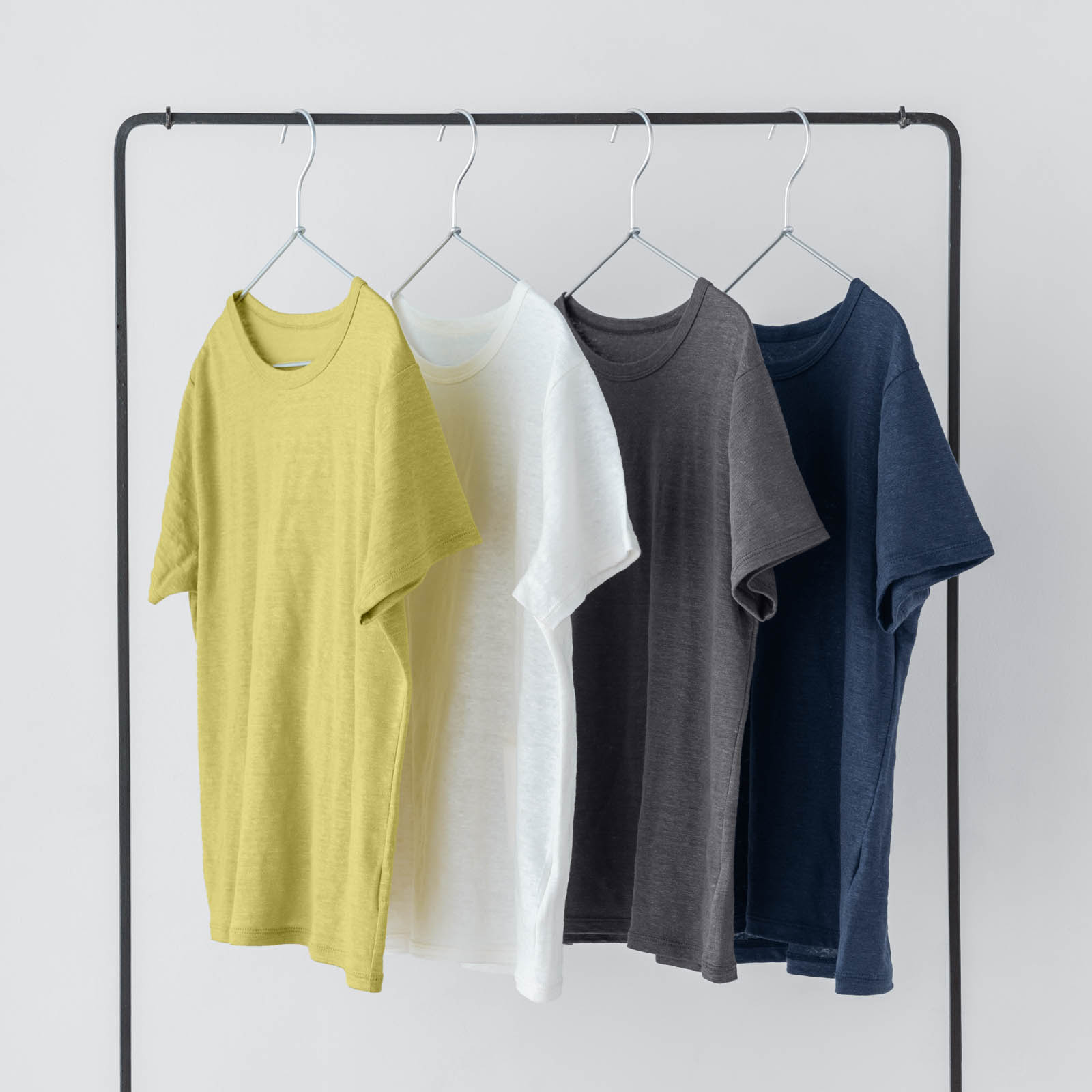 SONORO _ リネン 半袖Tシャツ オフホワイト