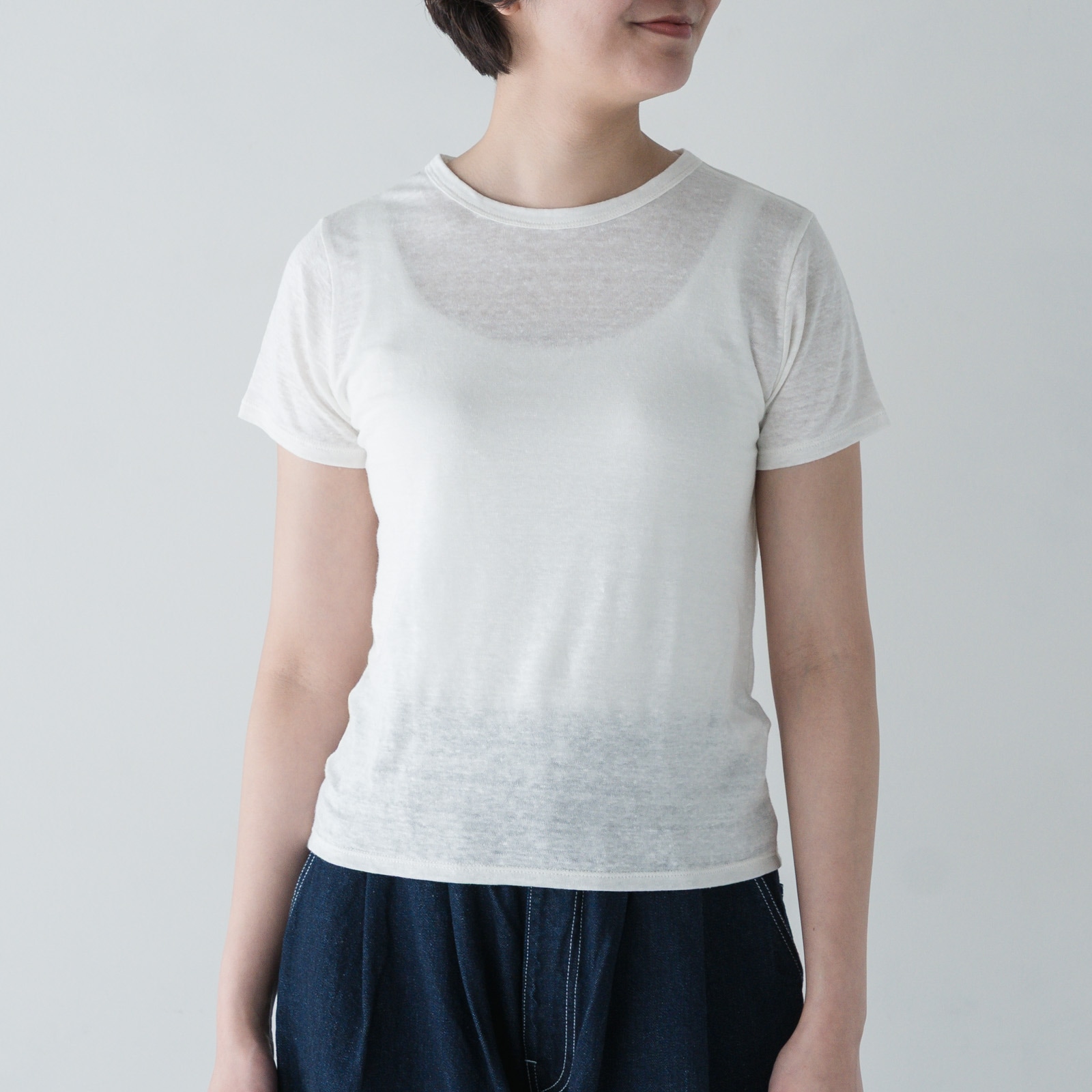 SONORO _ リネン 半袖Tシャツ オフホワイト