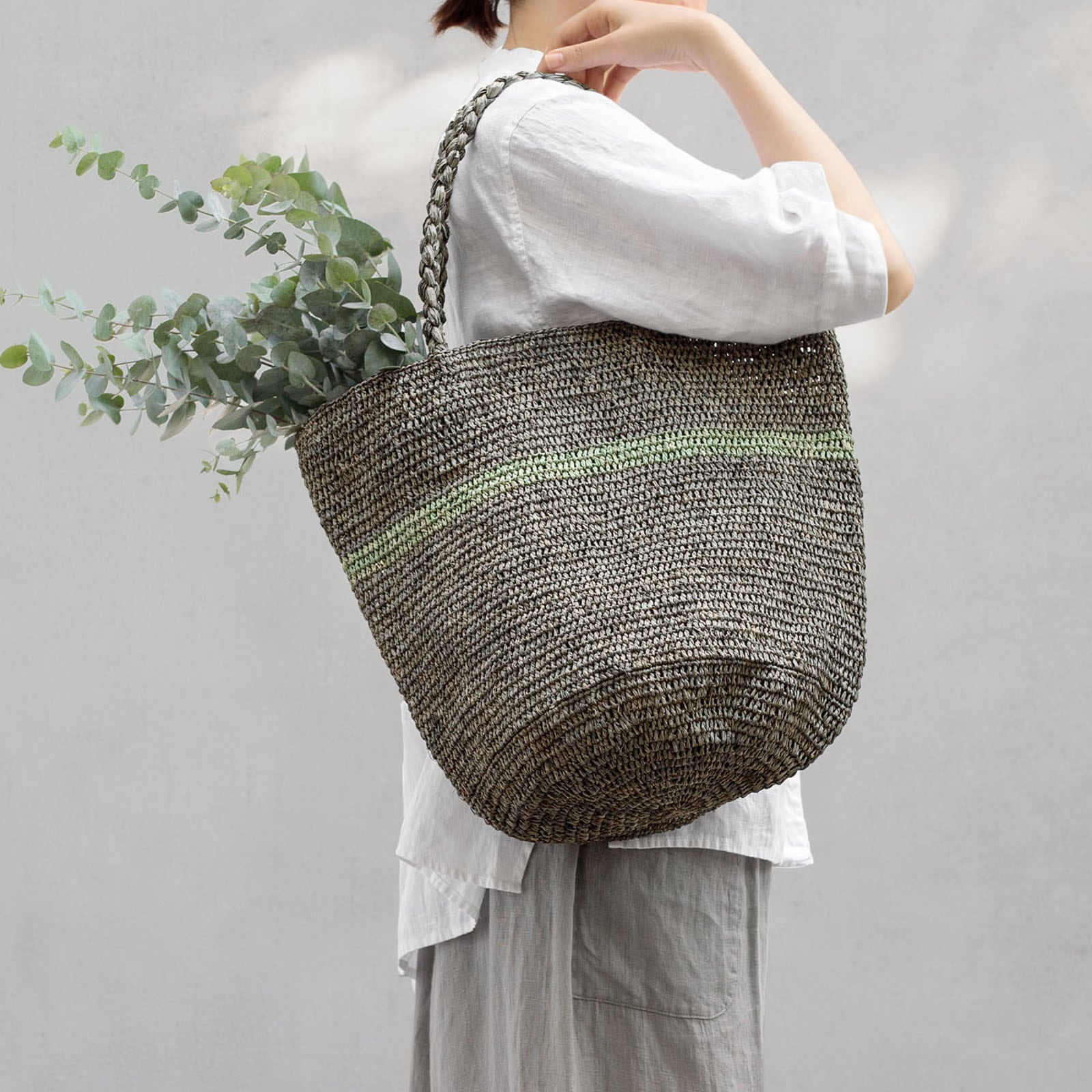 ALICE STRIPE ラフィアバッグ Gray&Khaki