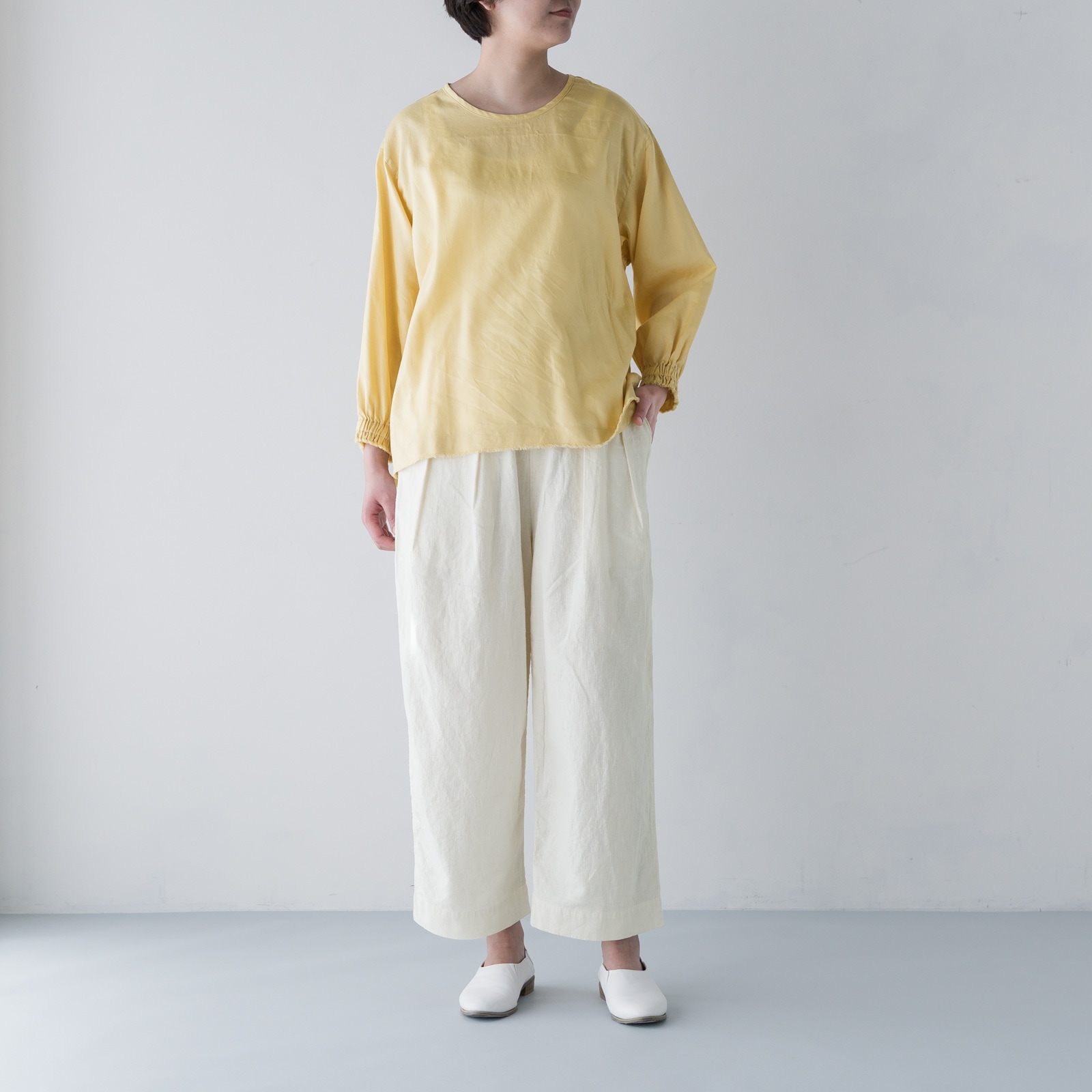 ARTE POVERA _ コットンカルゼ洗いさらし クルーシャツ イエロー