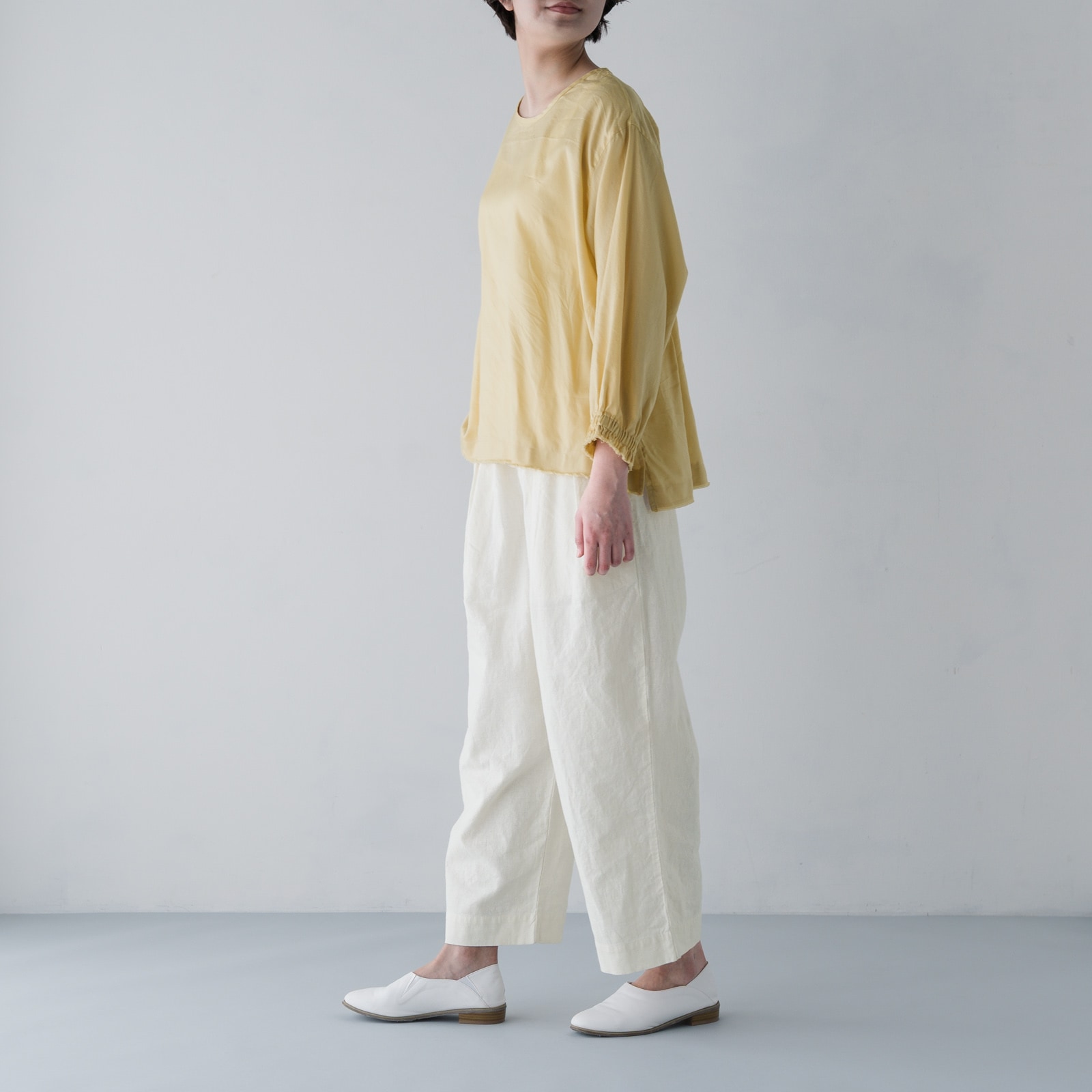 ARTE POVERA _ コットンカルゼ洗いさらし クルーシャツ イエロー