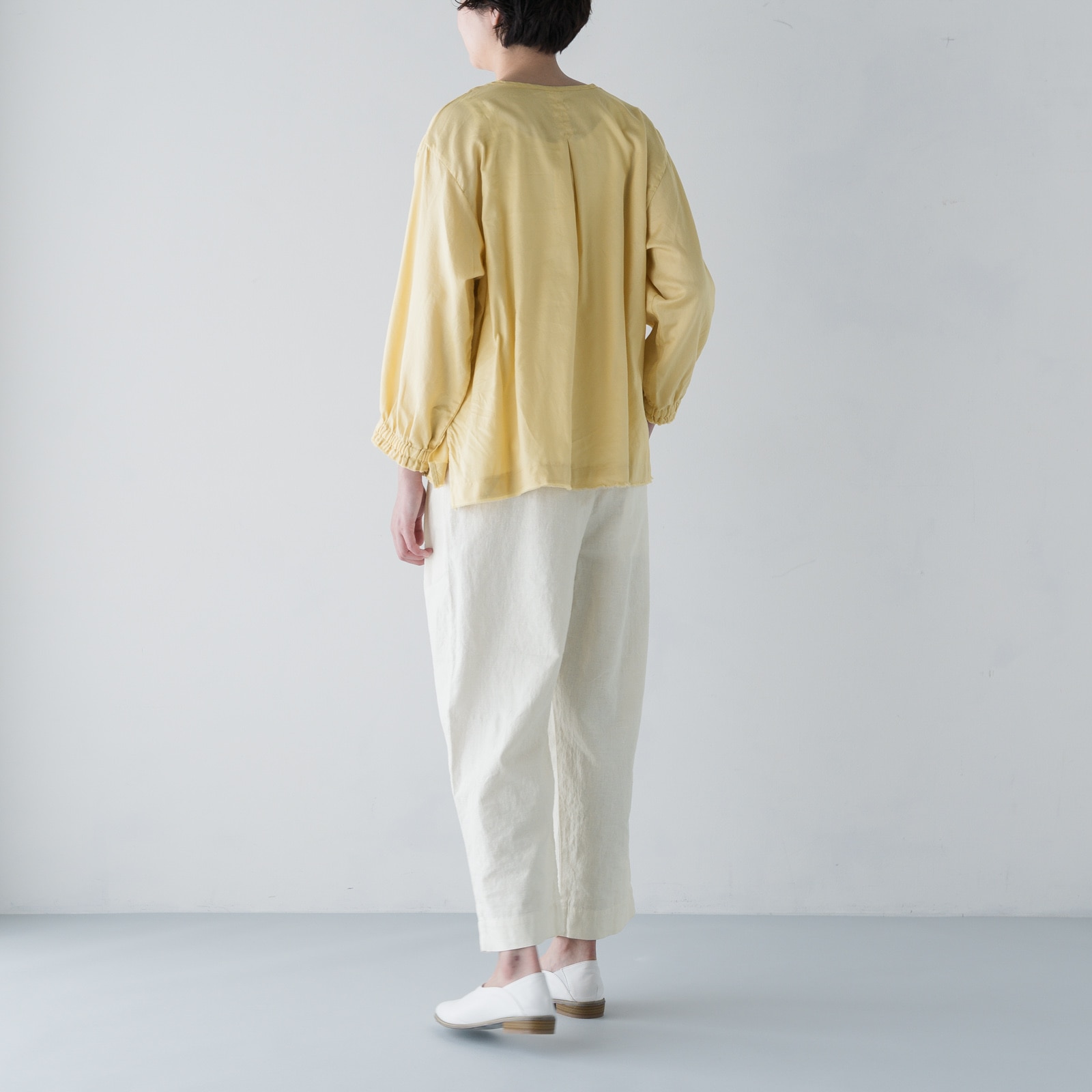 ARTE POVERA _ コットンカルゼ洗いさらし クルーシャツ イエロー