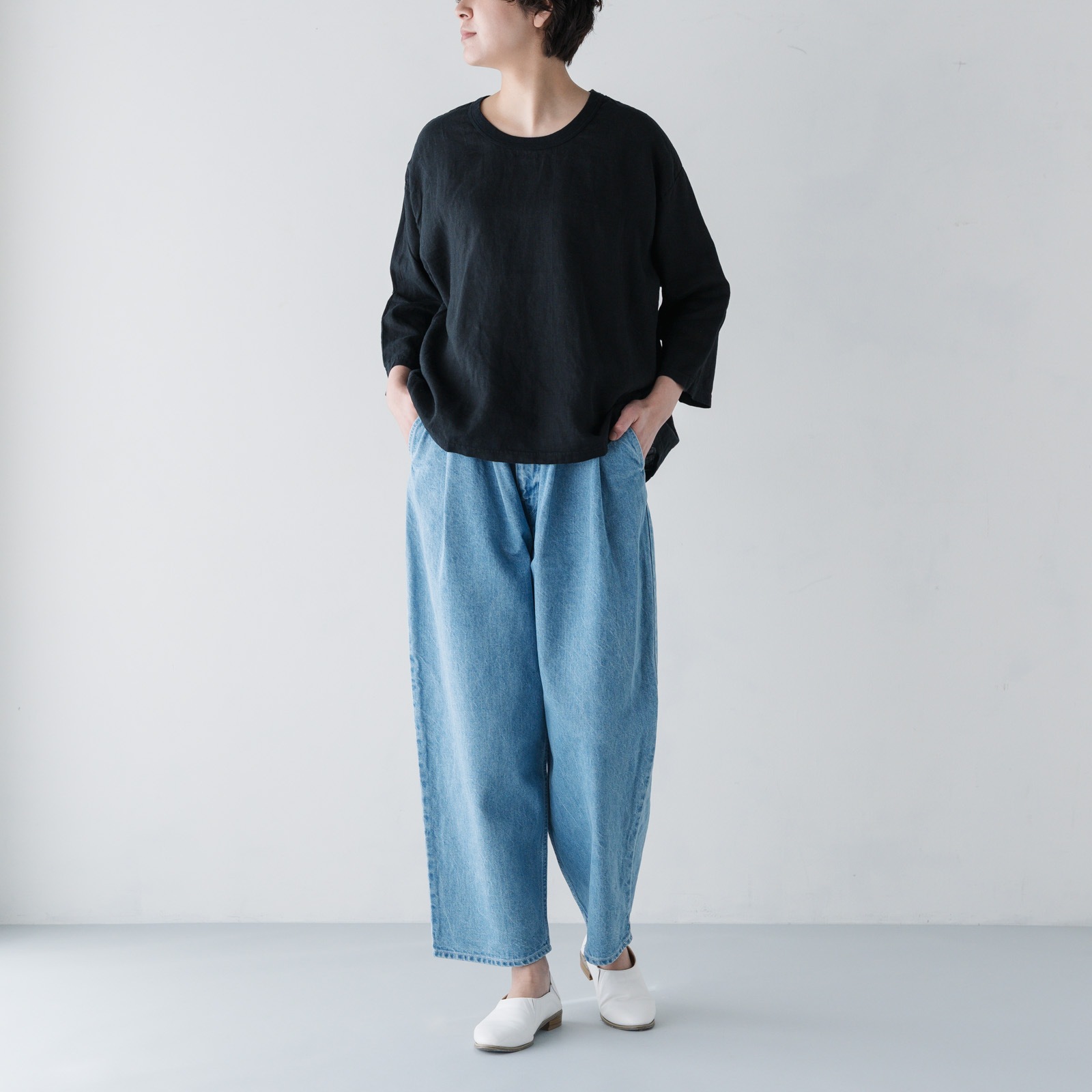 ARTE POVERA _ リネン染め8分袖クルーシャツ ライトベージュ