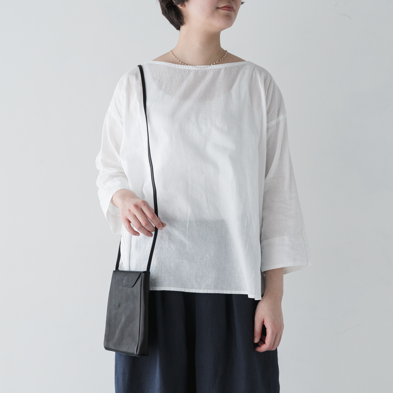 ARTE POVERA _ リネン&コットン ボートネックシャツ ホワイト