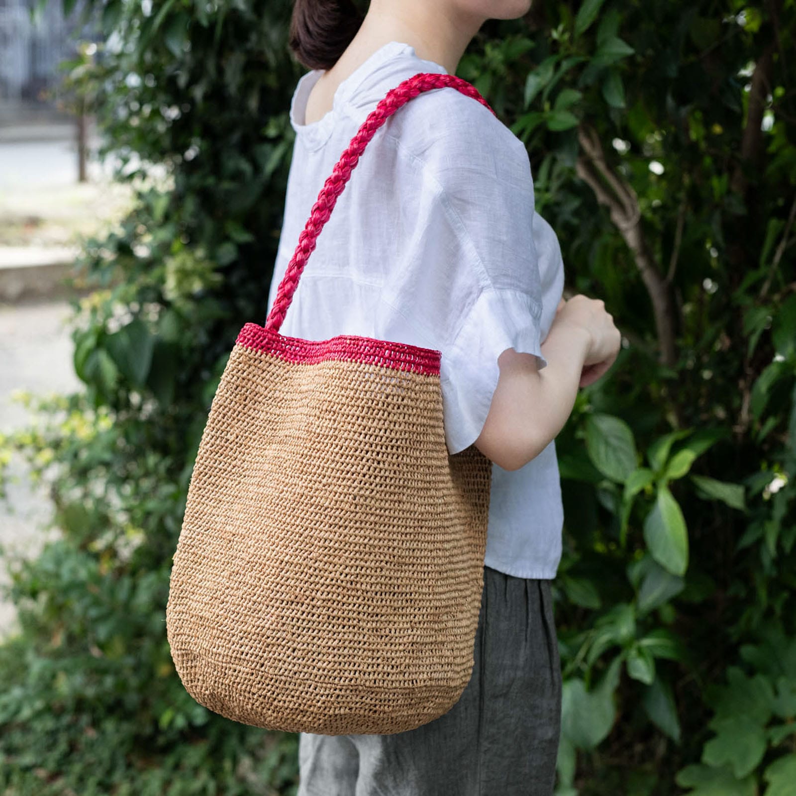 MOUMOUNE ラフィアバッグ Tea & Red