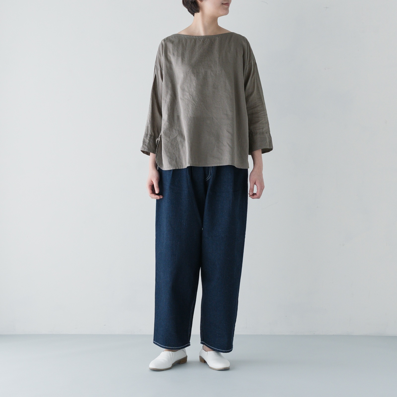 ARTE POVERA _ リネン&コットン ボートネックシャツ ブラック