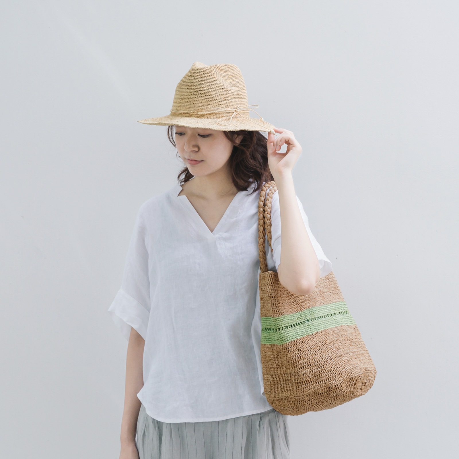 ALICE MM LACE ラフィアバッグ Tea & Khaki