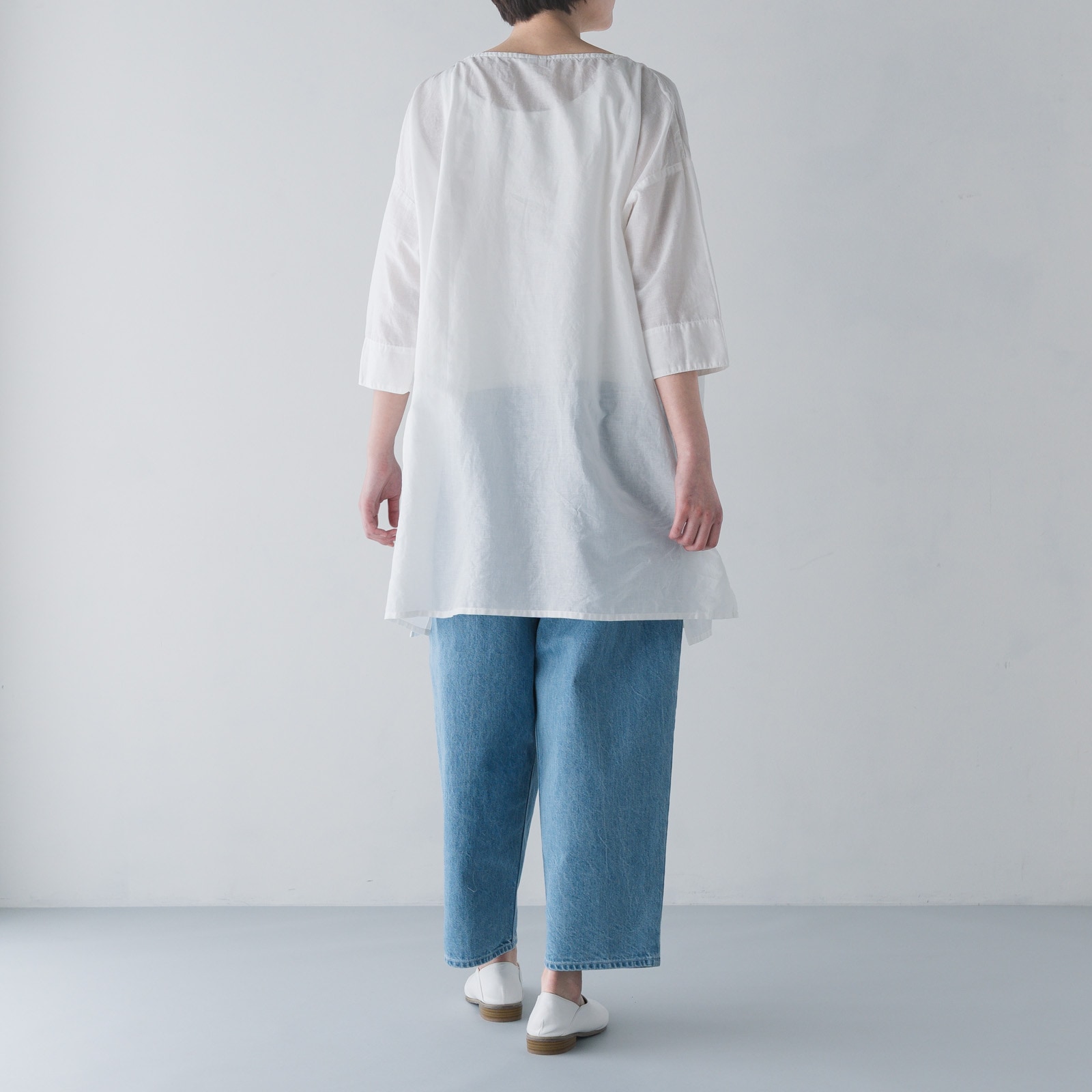 ARTE POVERA _ リネン&コットン ボートネックロングブラウス ホワイト