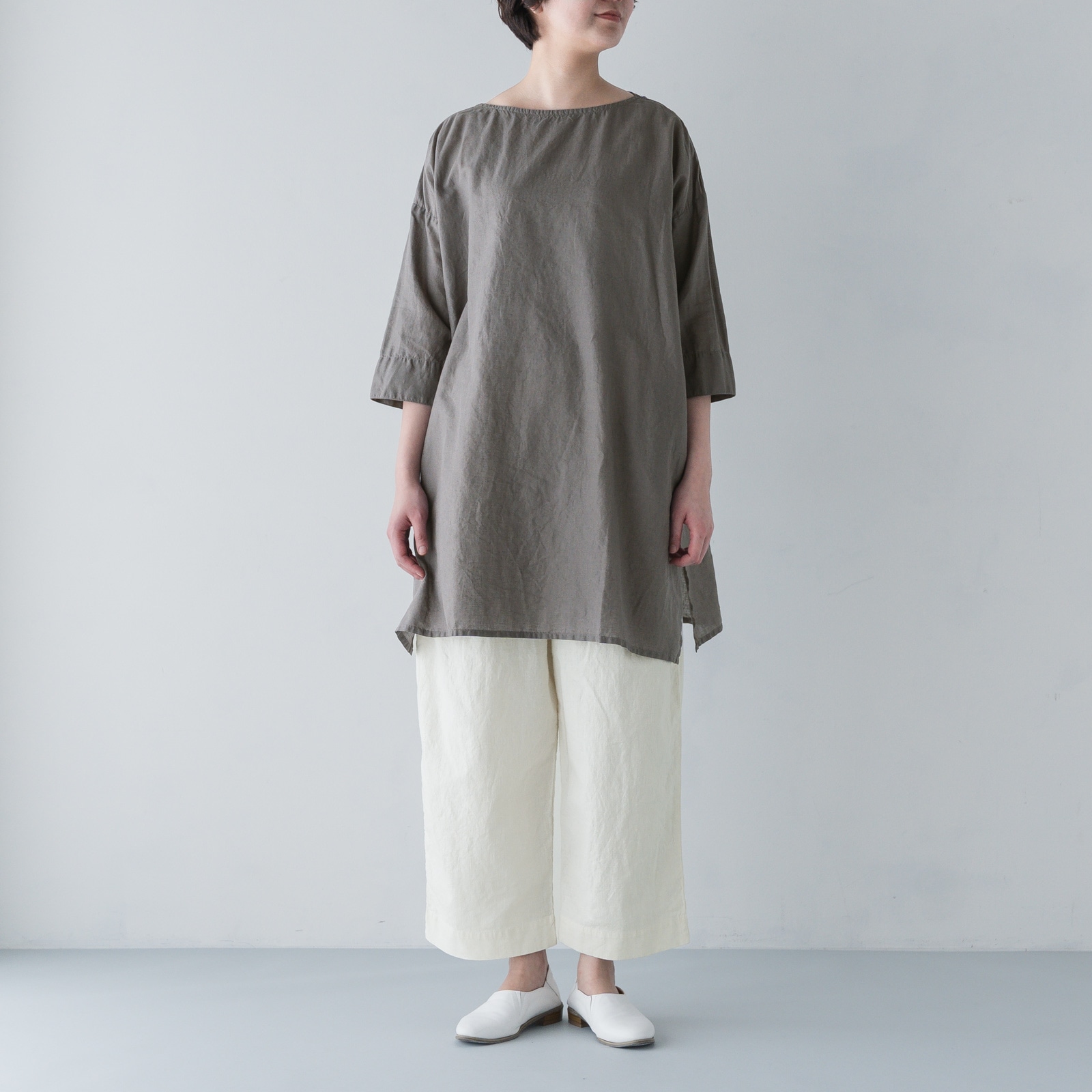 ARTE POVERA _ リネン&コットン ボートネックロングブラウス ホワイト