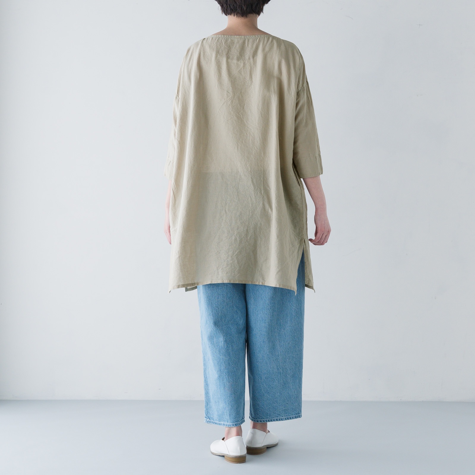 ARTE POVERA _ リネン&コットン ボートネックロングブラウス ブラック