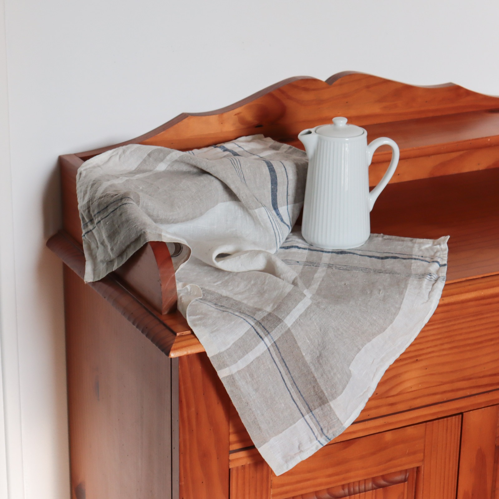 キッチンクロス リア